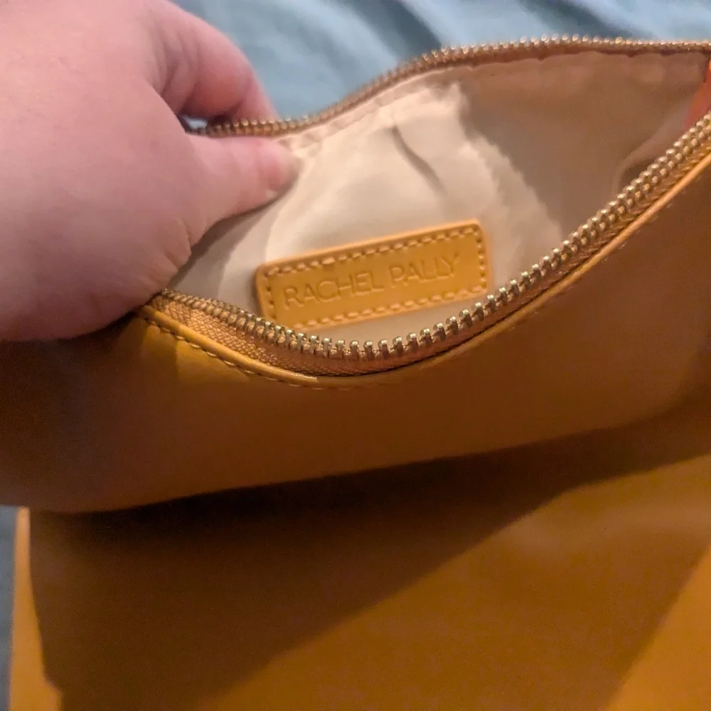 Rachel Pally Reversible purse - Picture 4 of 4